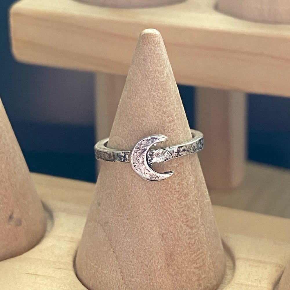 Silver Ring Set - Picture 6 of 8